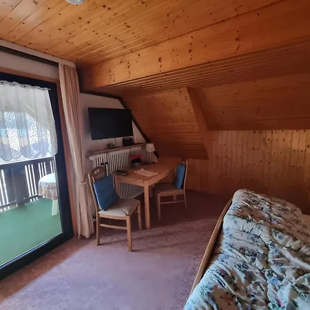 Bed & Breakfast Haus Edelweiss 3*